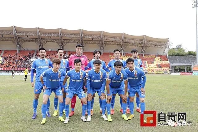 上半场综述：国安暂时领先浦项，阿科洛早早破门并受伤，张稀哲点燃激情
